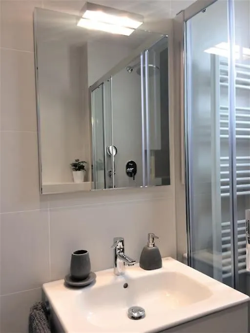 Lovely & Bright Vila Olimpica Beach Apartment Barcelone Espagne