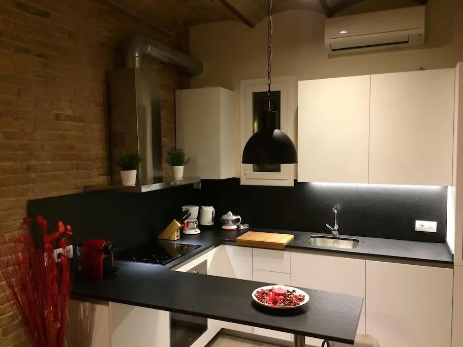 Lovely & Bright Vila Olimpica Beach Apartment バルセロナ